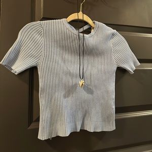 Crop top backless sweater. Non see through.